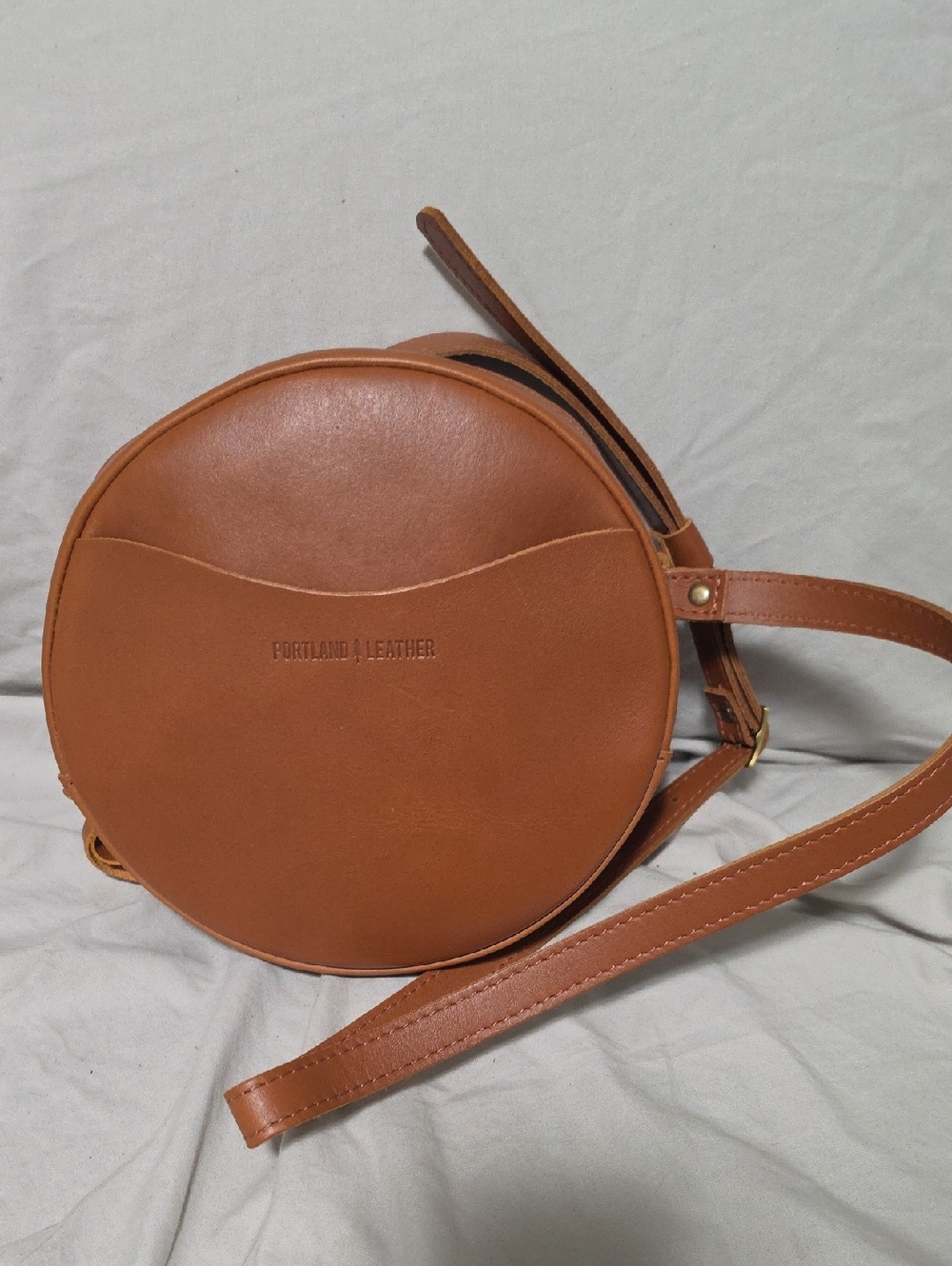Portland Leather  Round Crossbody Bag 9 In Lengh 9 High